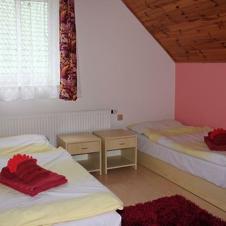 Apartmán v Záchranné stanici Pasíčka Prosec  Esterno foto
