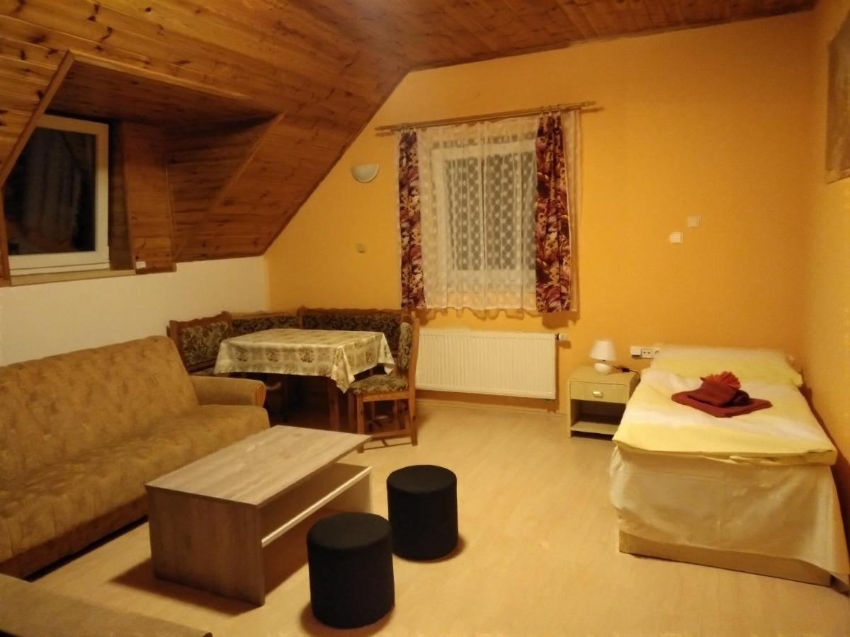 Apartmán v Záchranné stanici Pasíčka Prosec  Esterno foto